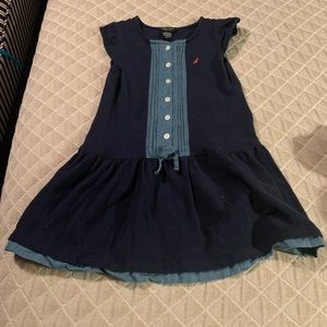 Girl's dress